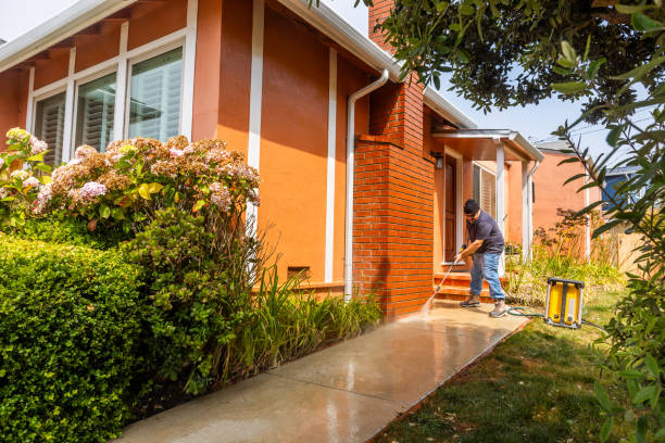 Best Commercial Pressure Washing  in Broadview Park, FL